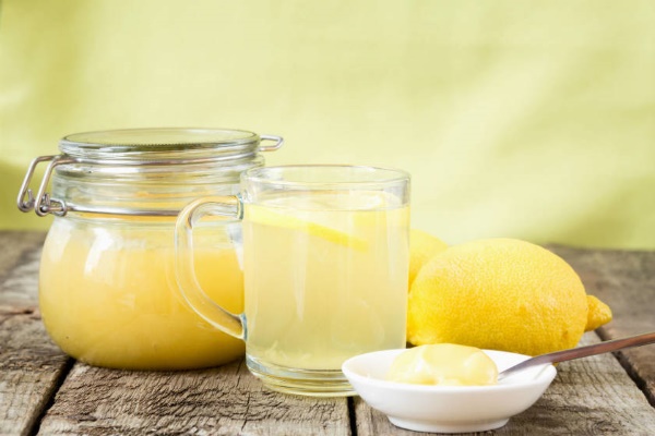 Вода с лимоном и медом